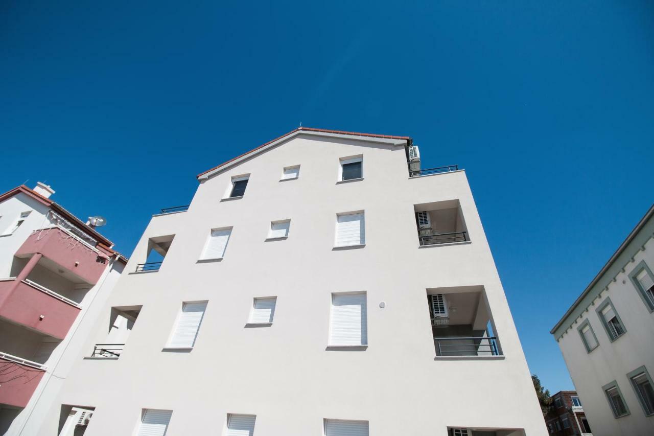 Apartment Hera With Balcony And Free Parking Zadar Eksteriør billede